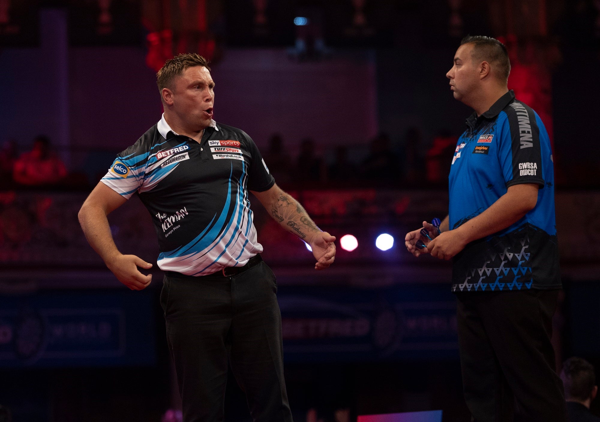Price & Clayton set up tasty Betfred World Matchplay clash