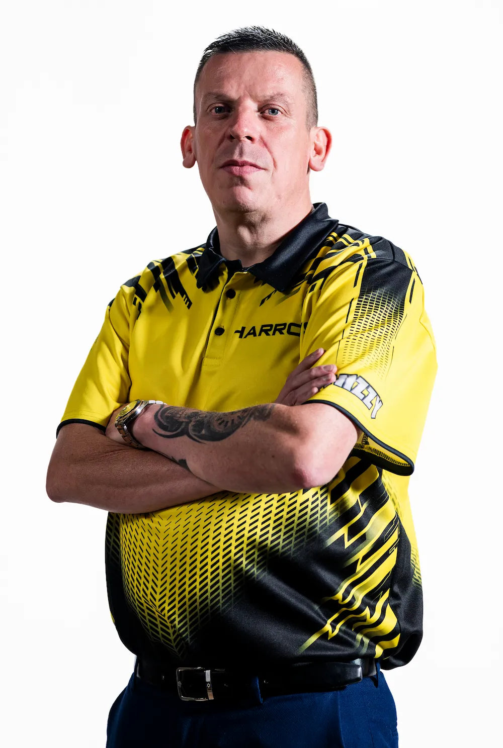 dave chisnall in his harrows branded shirt